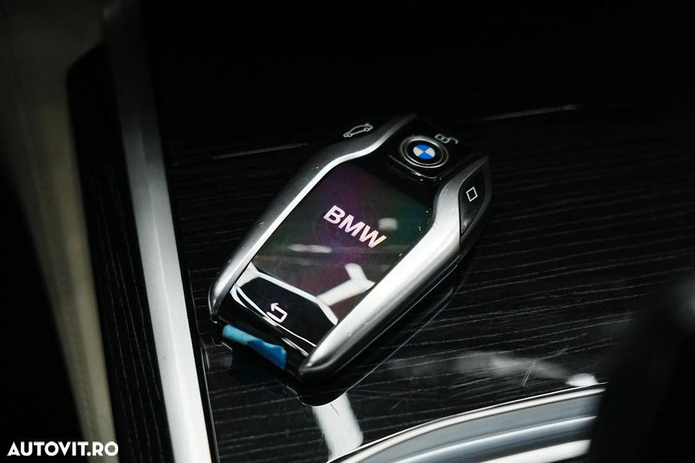 BMW Seria 7 - 13