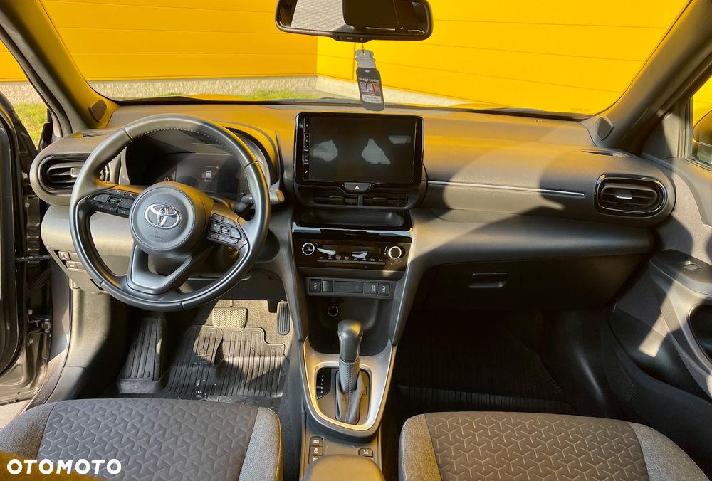 Toyota Yaris Cross Hybrid 1.5 Comfort - 19