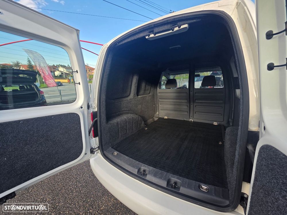 VW Caddy 1.6 TDi Entry AC BlueMotion - 12