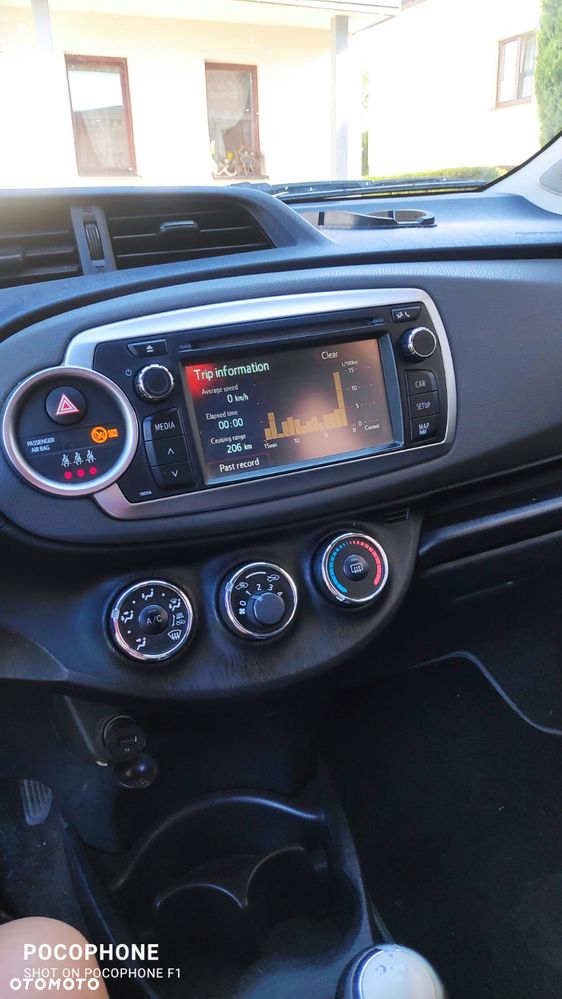 Toyota Yaris 1.4 D-4D - 12
