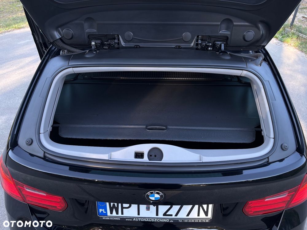 BMW Seria 3 320d Blue Performance Sport Line - 35