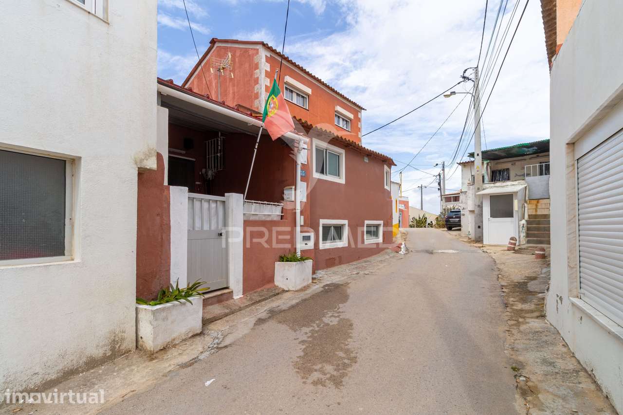 Moradia T4 para Remodelação na Cova do Vapor - Grande imagem: 4/40