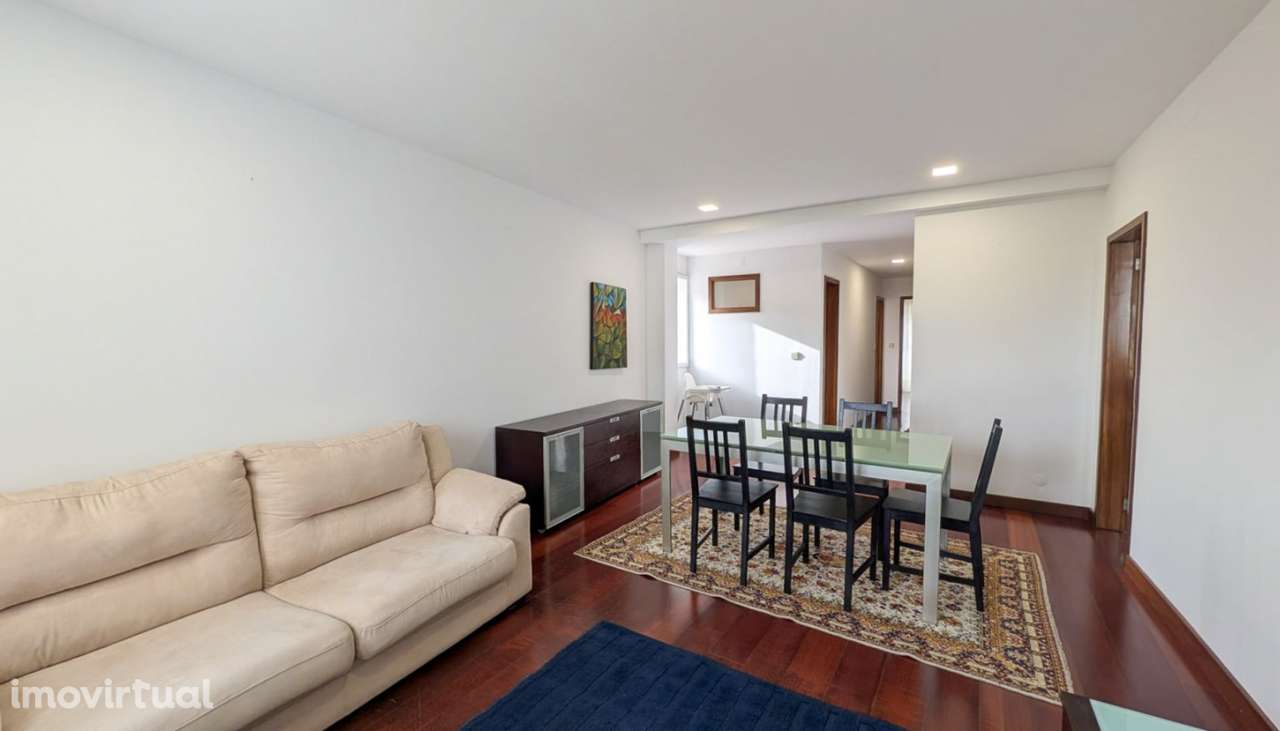 Arrendamento de Apartamento T2 no centro da Póvoa de Varzim - Grande imagem: 2/11