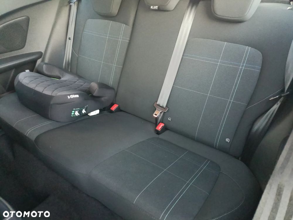 Ford Fiesta 1.1 S&S COOL&CONNECT - 16