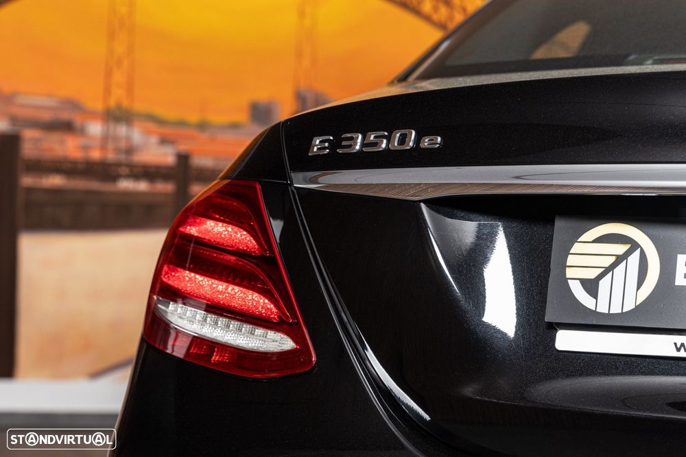 Mercedes-Benz E 350 e AMG - 11
