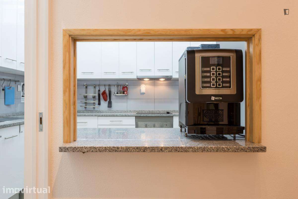 Quarto - localizado em Arroios Lisbon - Grande imagem: 5/36