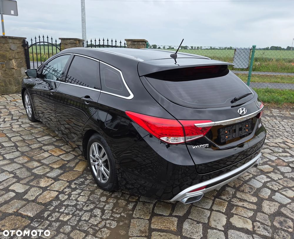 Hyundai i40 1.6 Comfort - 12