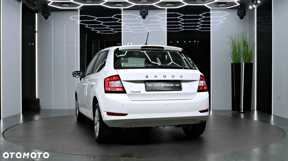 Skoda Fabia 1.0 Ambition - 8