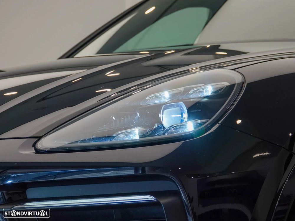 Porsche Cayenne Coupé E-Hybrid - 23