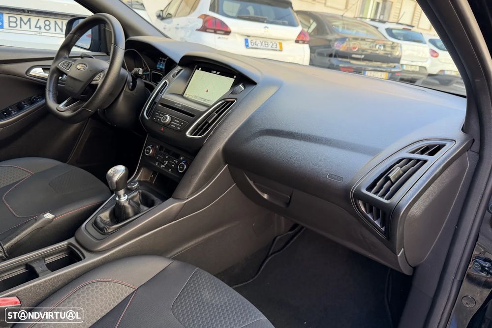 Ford Focus SW 1.0 SCTi ST-Line - 20