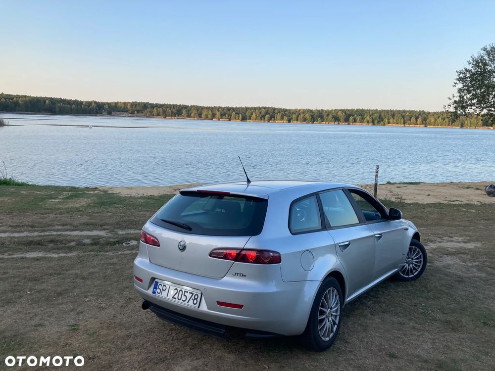 Alfa Romeo 159 1.9JTDM Distinctive - 6