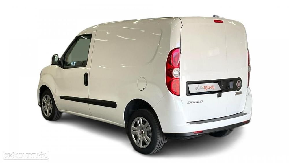 Fiat Doblo 3 L  C/ IVA - 2