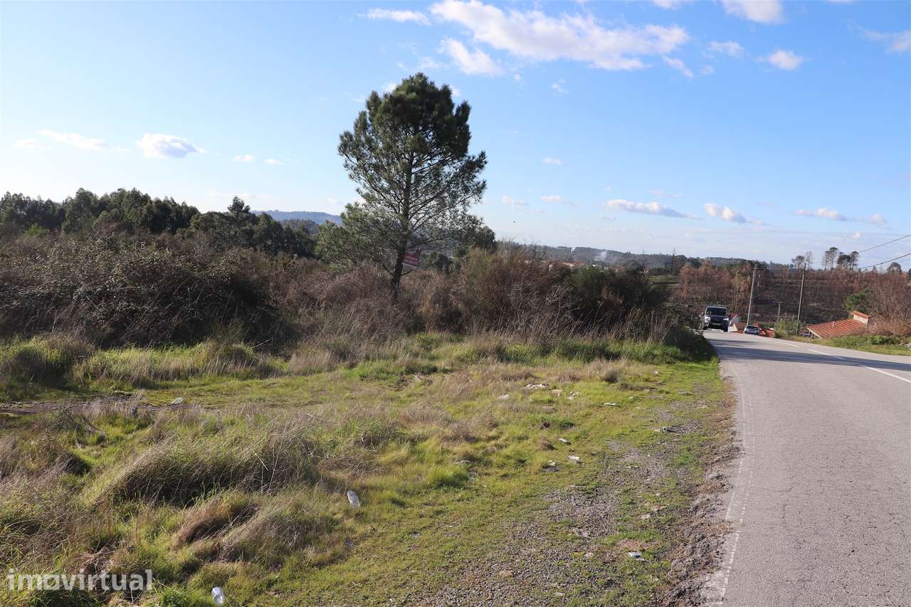 Lote de Terreno  Venda em Lustosa e Barrosas (Santo Estêvão),Lousada - Grande imagem: 3/14