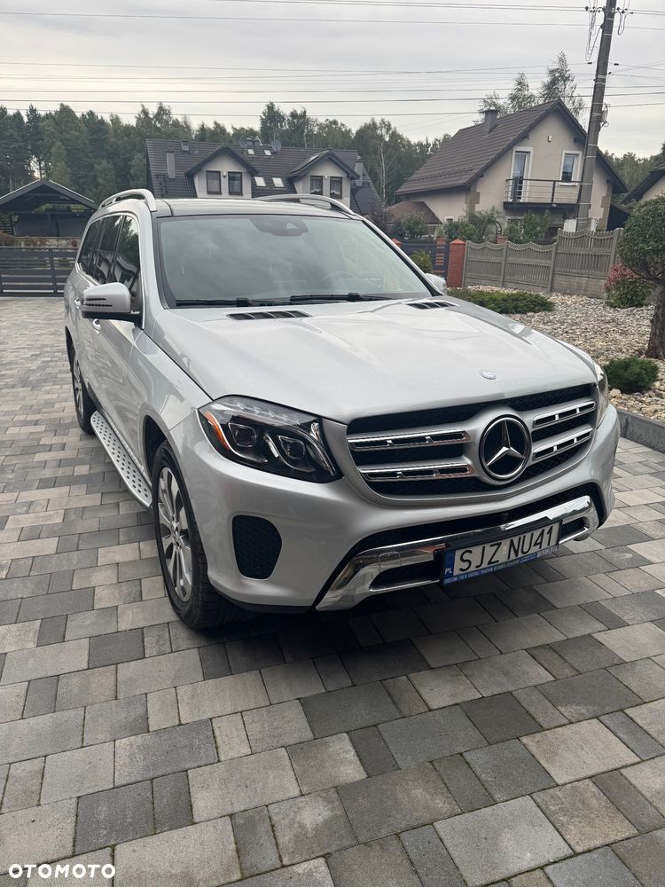 Mercedes-Benz GLS - 1