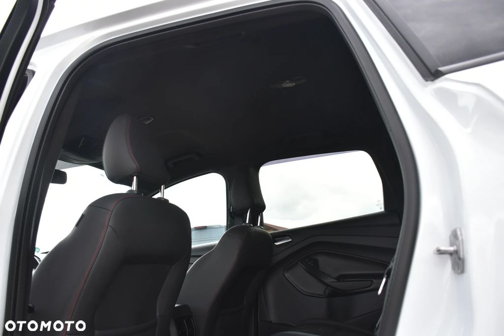 Ford Kuga - 23