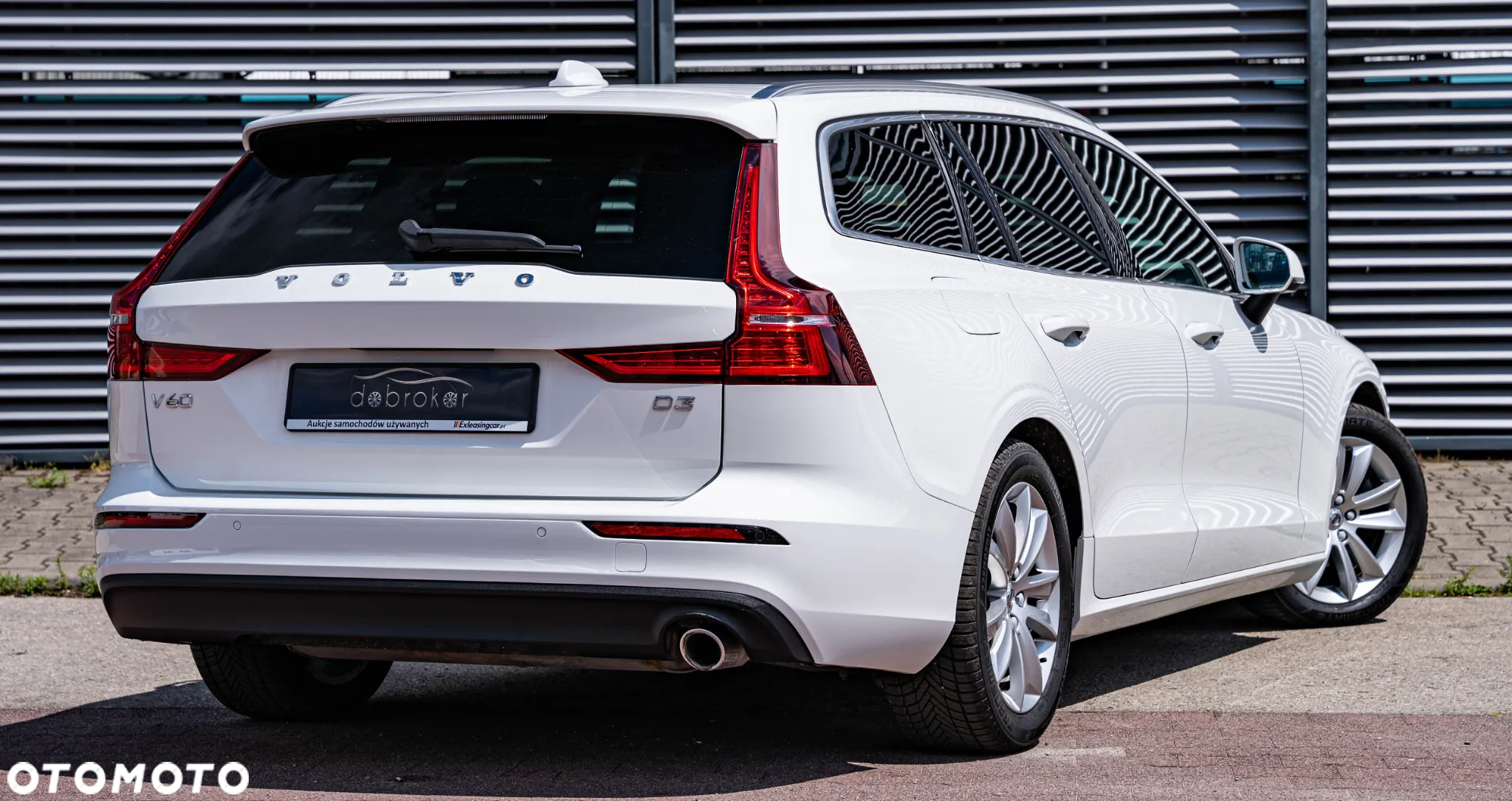 Volvo V60 D3 Geartronic Momentum - 12