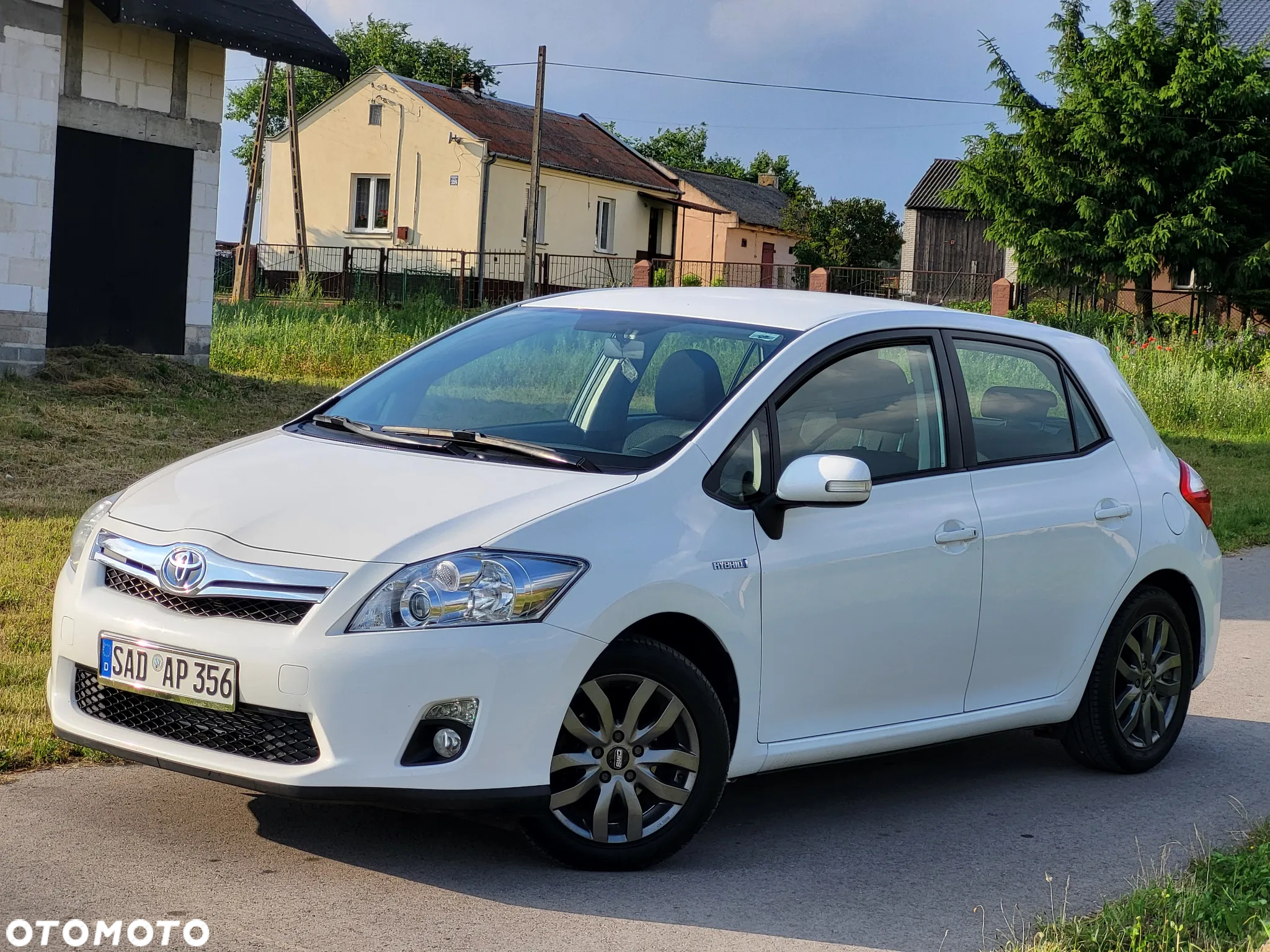 Toyota Auris 1.8 HSD Prestige NAVI - 9