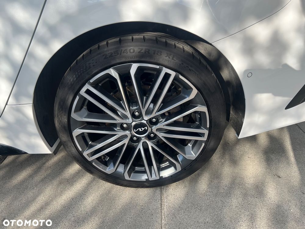 Kia ProCeed 1.5 T-GDI DCT7 OPF GT LINE - 9
