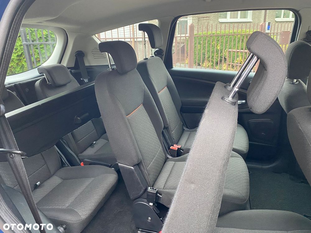 Ford S-Max 2.0 Ambiente - 8