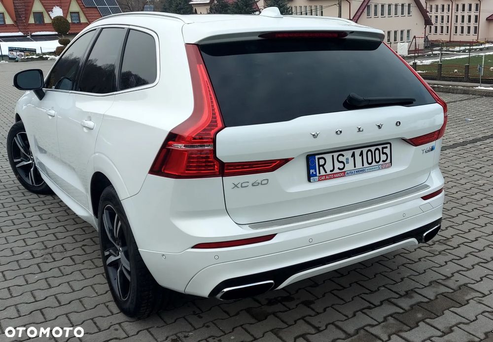 Volvo XC 60 ver-t6-awd-r--design - 17
