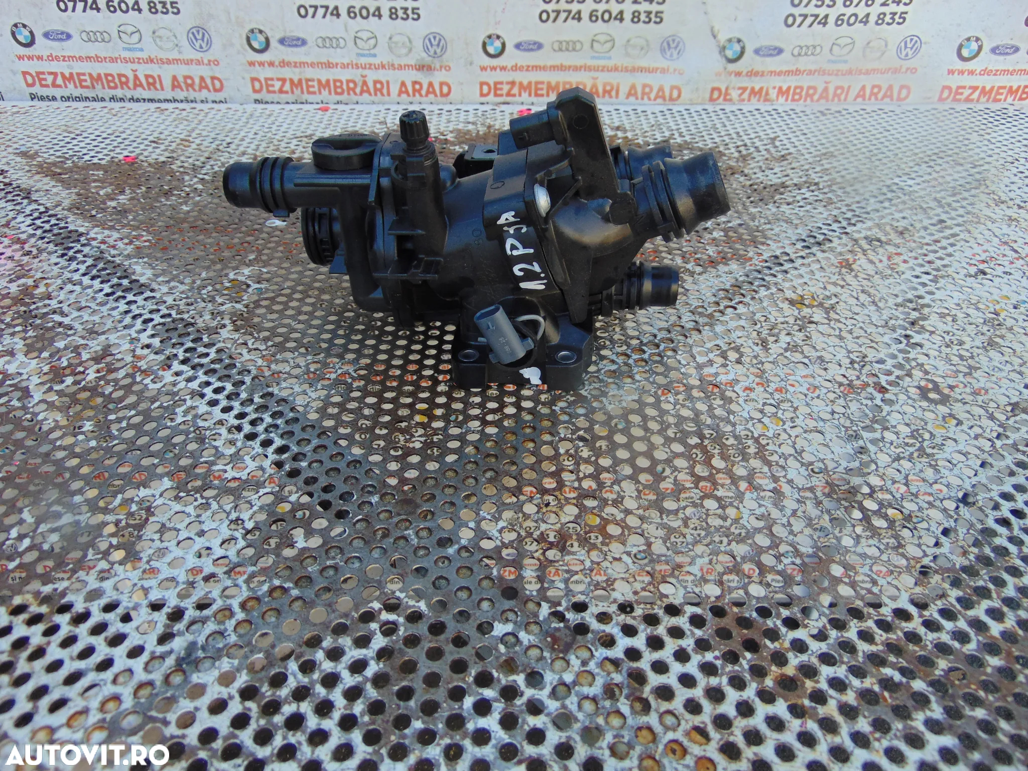 Carcasa termostat Peugeot 1.2 Opel Mokka Citroen cod 9859293280 c3 c4 c5 ds3 208 2008 308 3008 508 corsa f fiat 600 - 2
