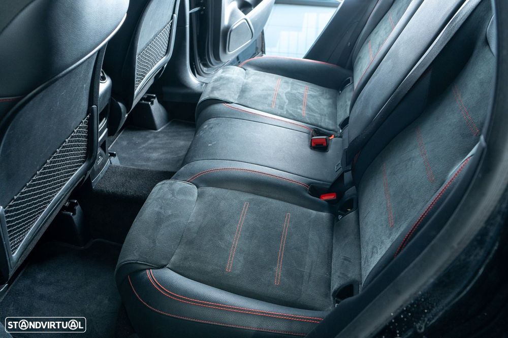 Mercedes-Benz GLA 250 e 8G-DCT AMG Line - 9