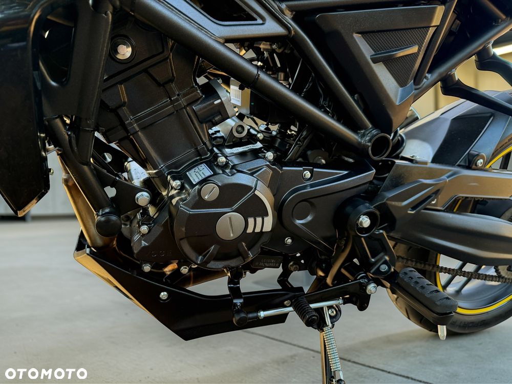 VOGE R125 - 26