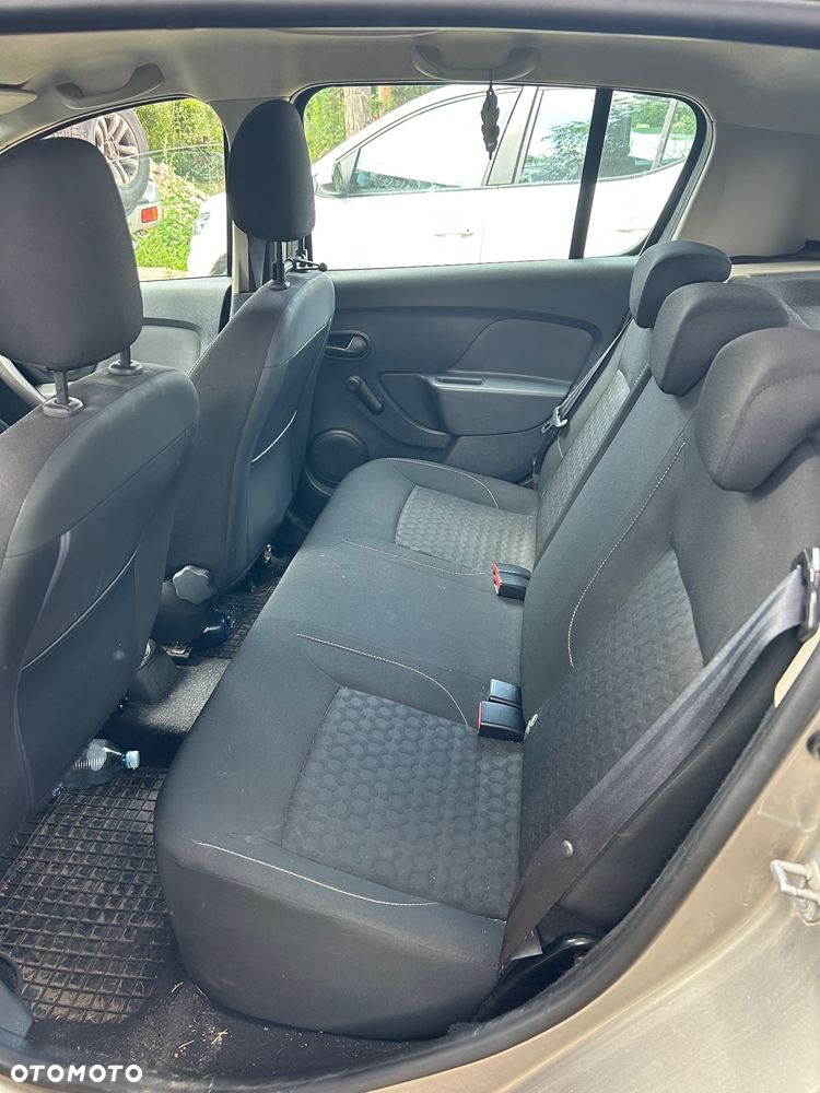Dacia Sandero 1.5 dCi Laureate - 5