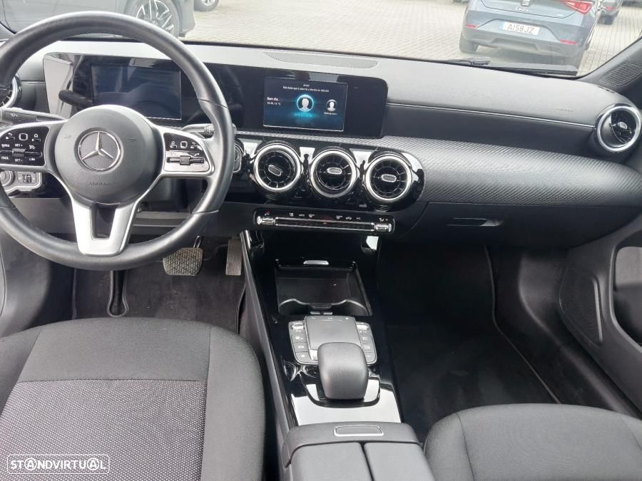 Mercedes-Benz CLA 180 d - 8