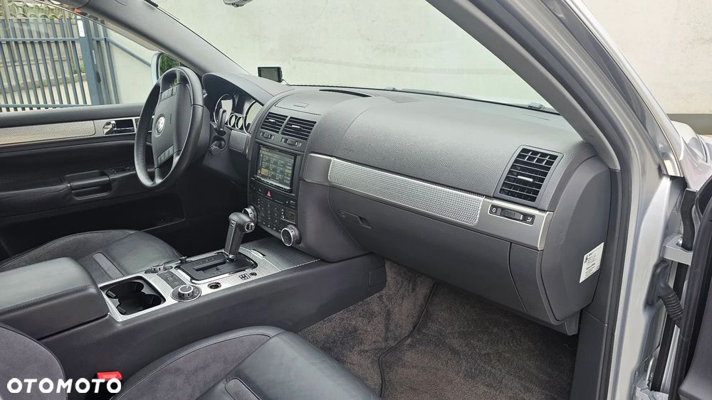 Volkswagen Touareg 6.0 W12 Automatik Sport - 13