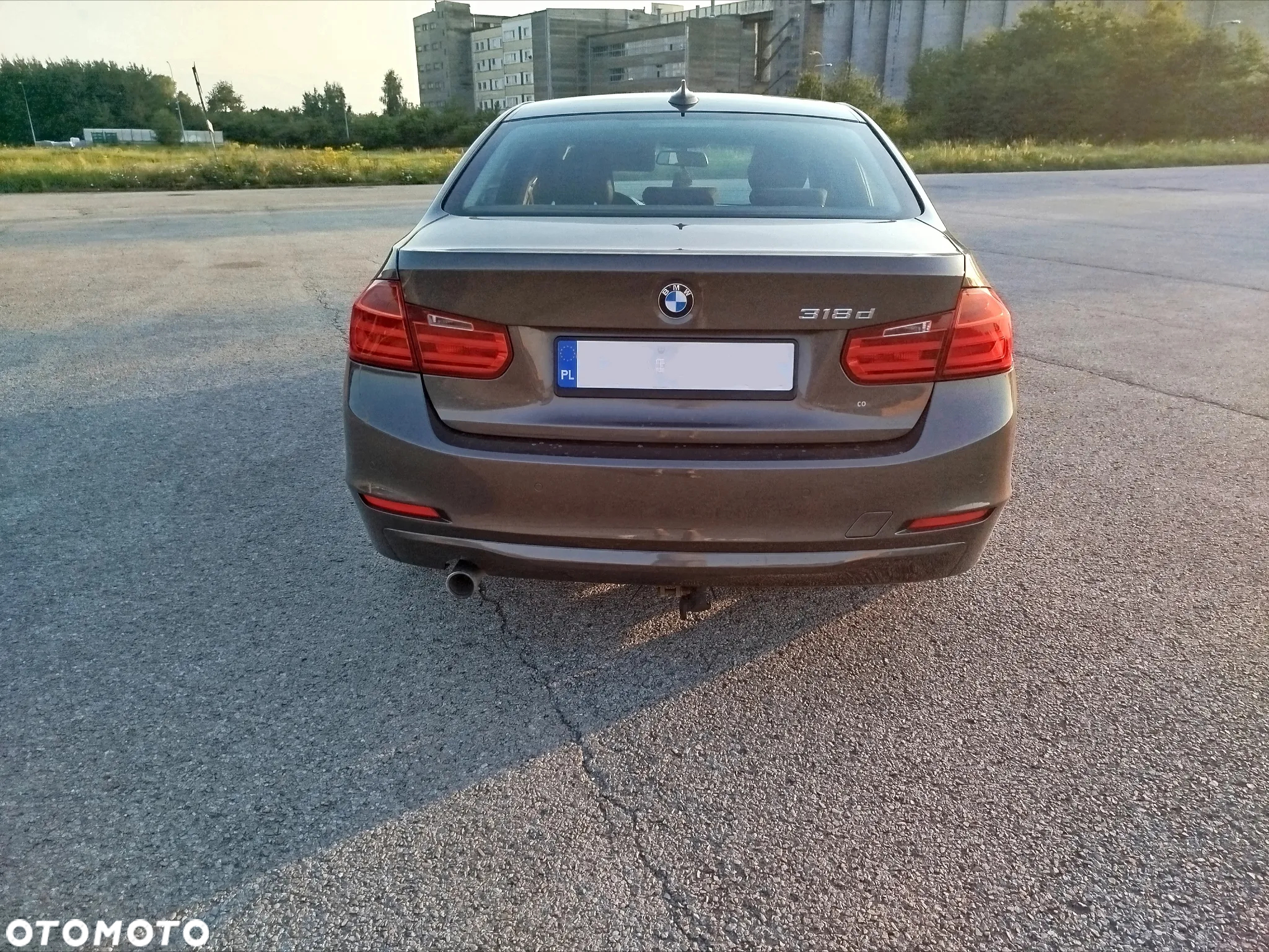 BMW Seria 3 318d - 6