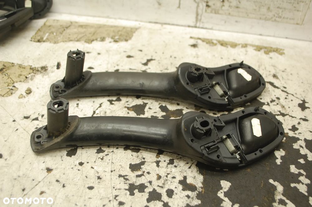 KLAMKA WEWNĘTRZNA RĄCZKA LEWY PRZÓD PRZEDNIA LEWA 1M0837113 SEAT TOLEDO II LEON I 1M0837113A - 7