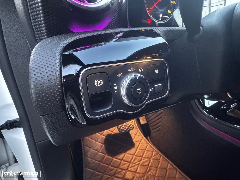 Mercedes-Benz A 250 e Progressive - 14