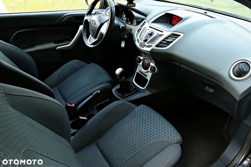 Ford Fiesta 1.4 Sport - 8