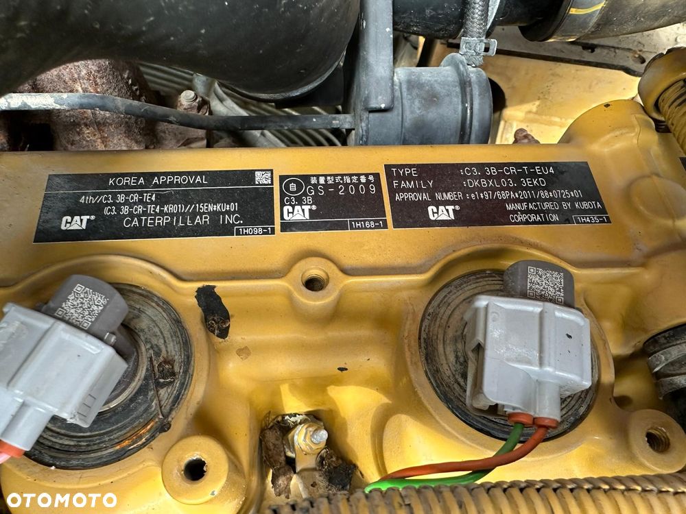 Caterpillar 906M - 17