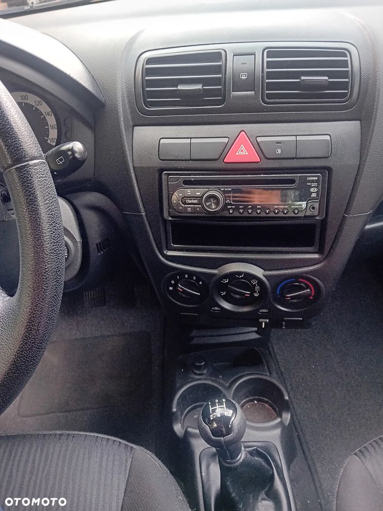 Kia Picanto 1.1 - 8