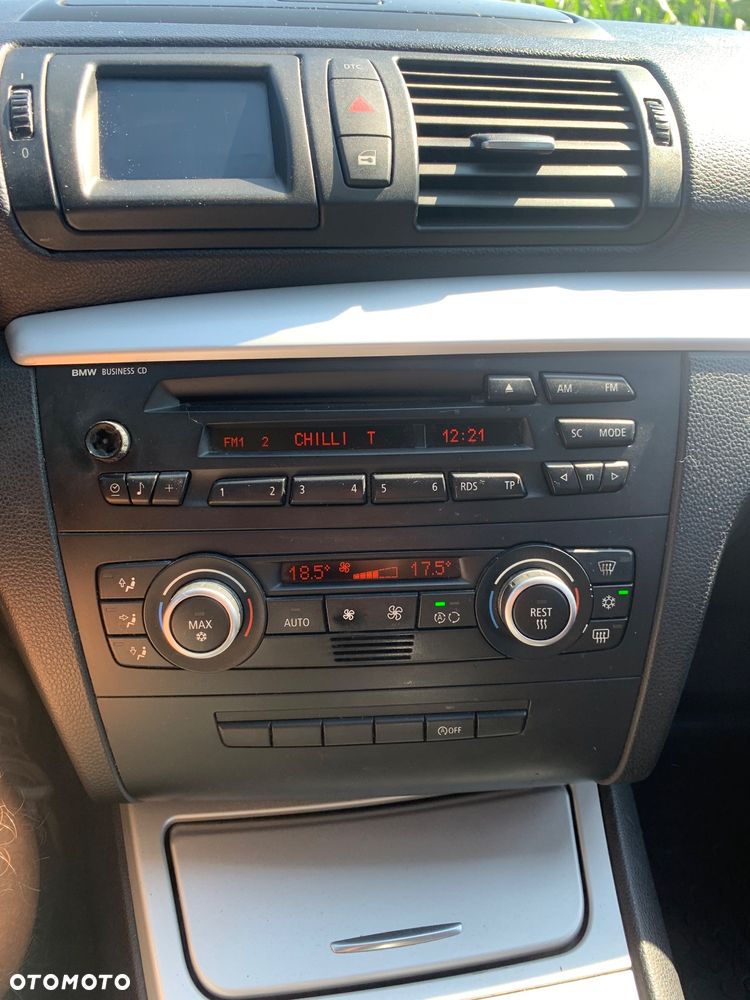 BMW Seria 1 118d - 15