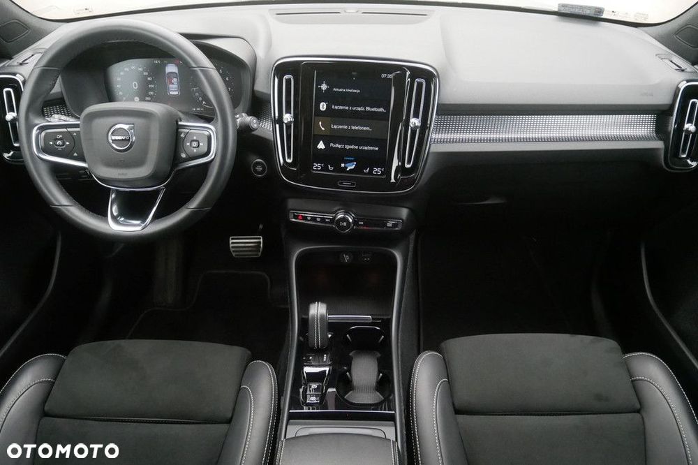 Volvo XC 40 - 8