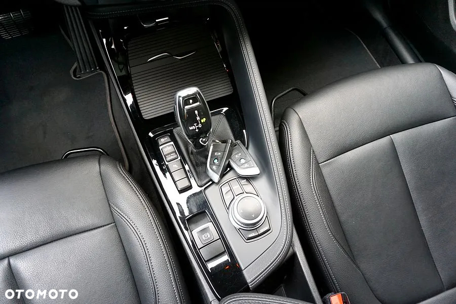 BMW X2 sDrive18i GPF Business Edition - 34