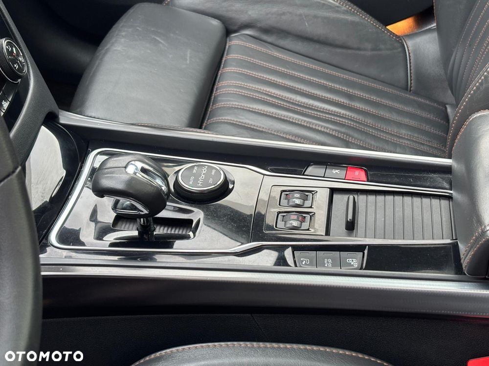 Peugeot 508 RXH 2.0 HDi HYbrid4 - 22