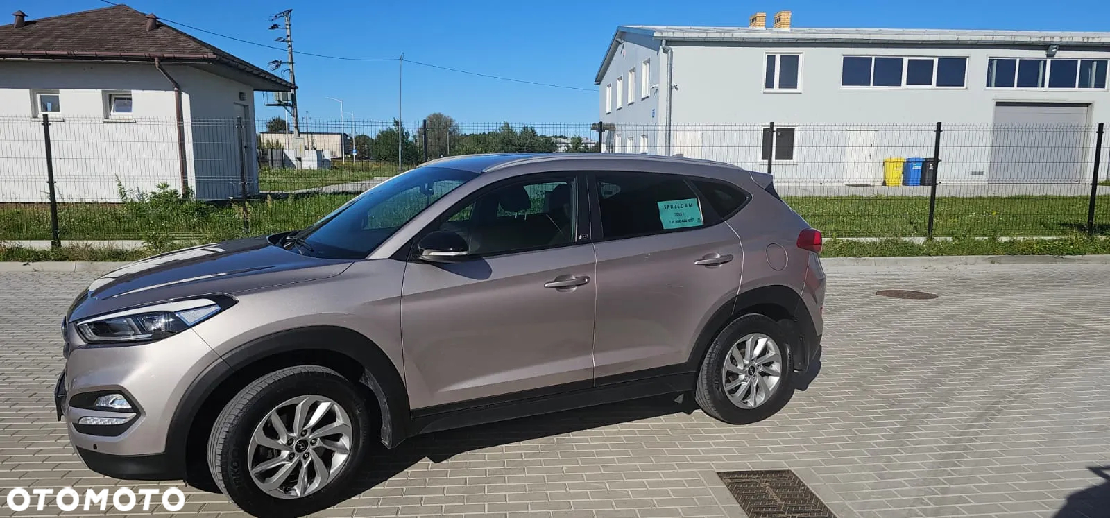 Hyundai Tucson 1.6 GDI BlueDrive GO 2WD - 13