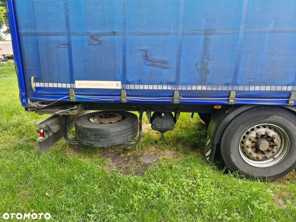 Schwarzmuller Schwarzmuller S1 - 4