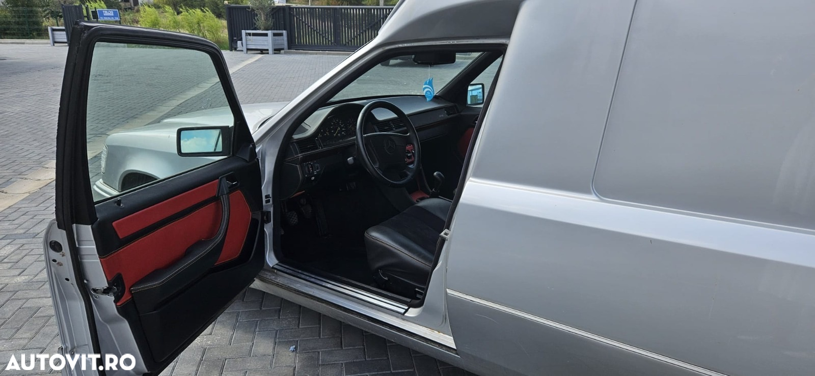 Mercedes-Benz W124 - 7
