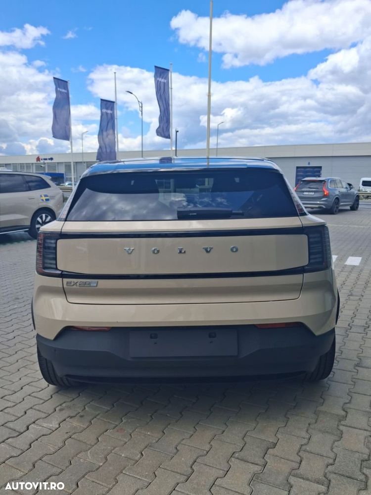 VOLVO EX30 2025 — imagine 10