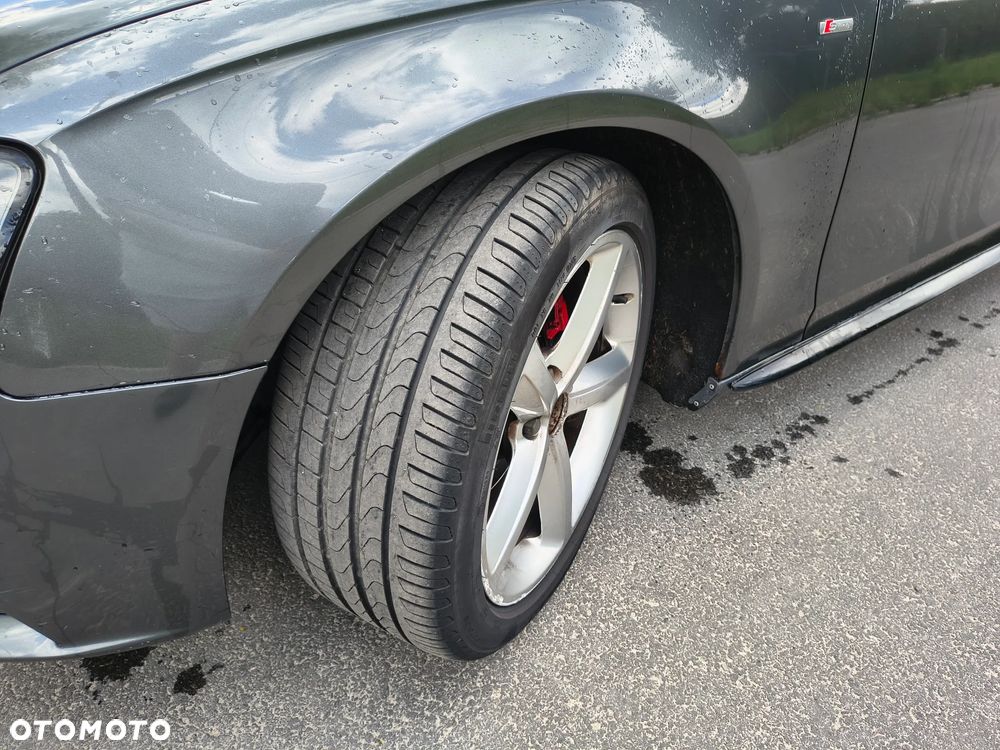 Audi A4 Avant 2.0 TDI DPF multitronic S line Sportpaket - 4