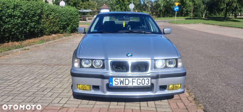 BMW Seria 3 - 2