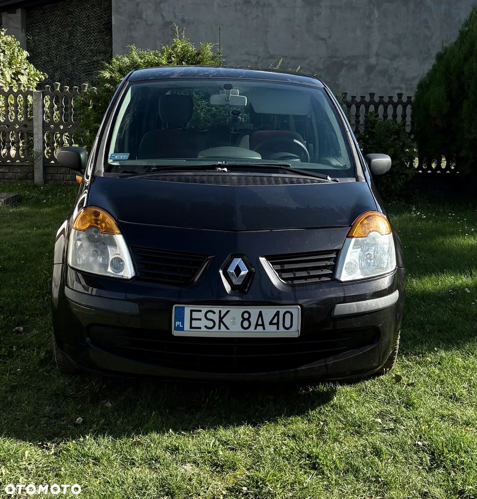 Renault Modus - 1