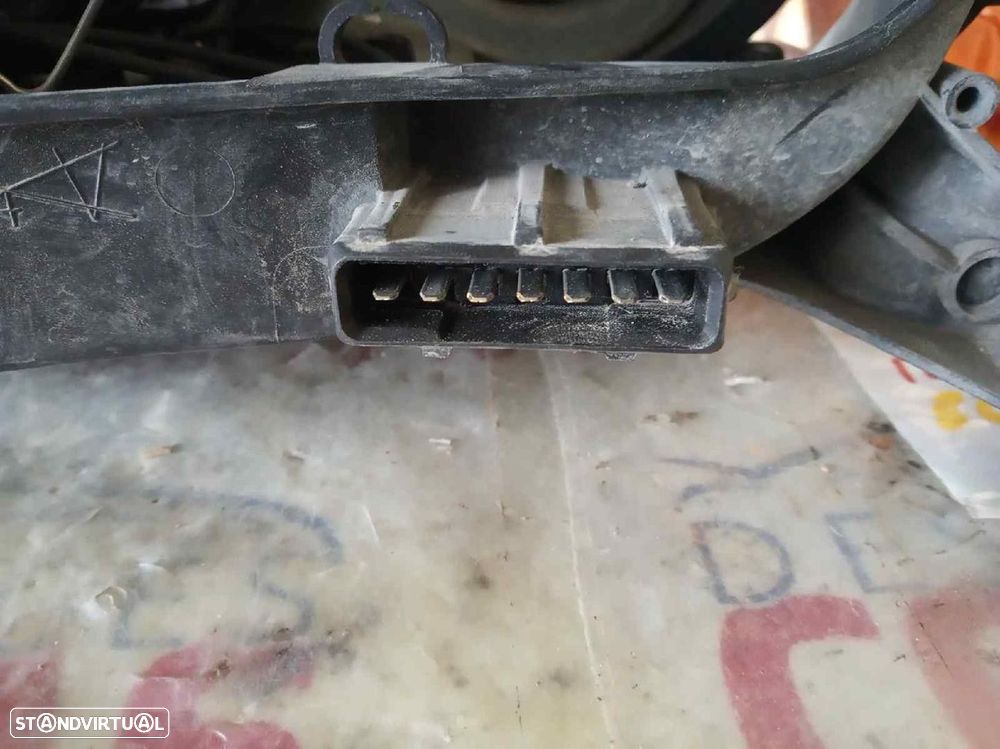 FAROL DIREITO FIAT PUNTO 2001 - - 1