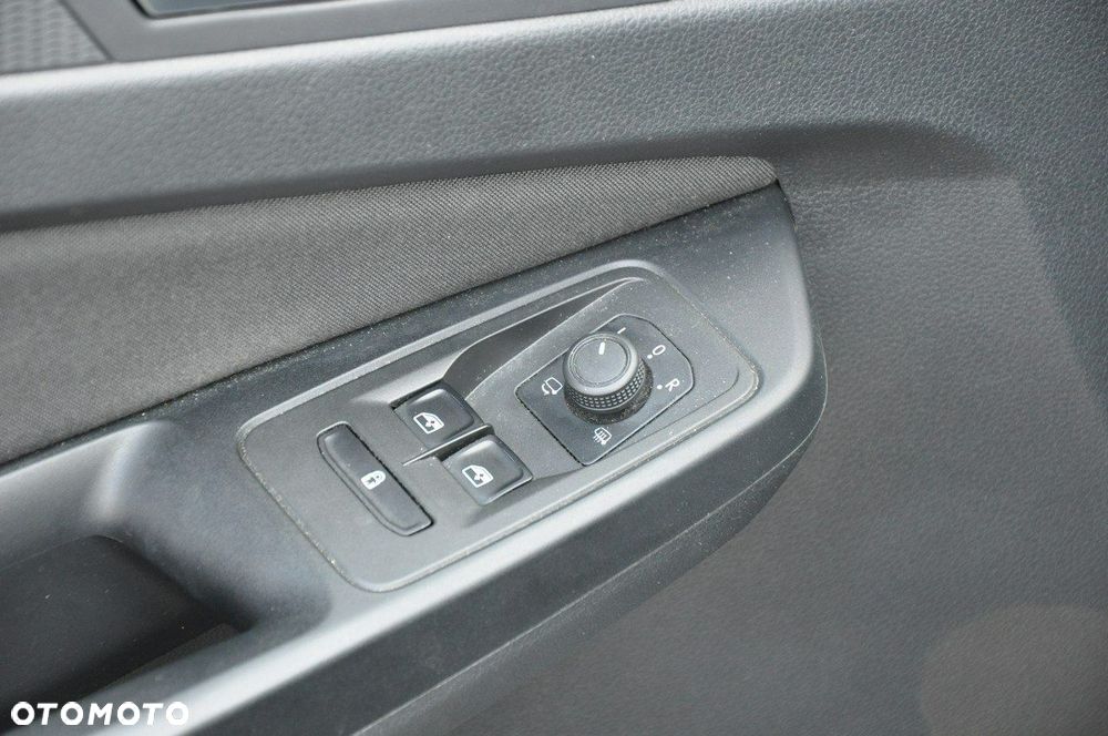 Ford Tourneo Connect Grand - 10