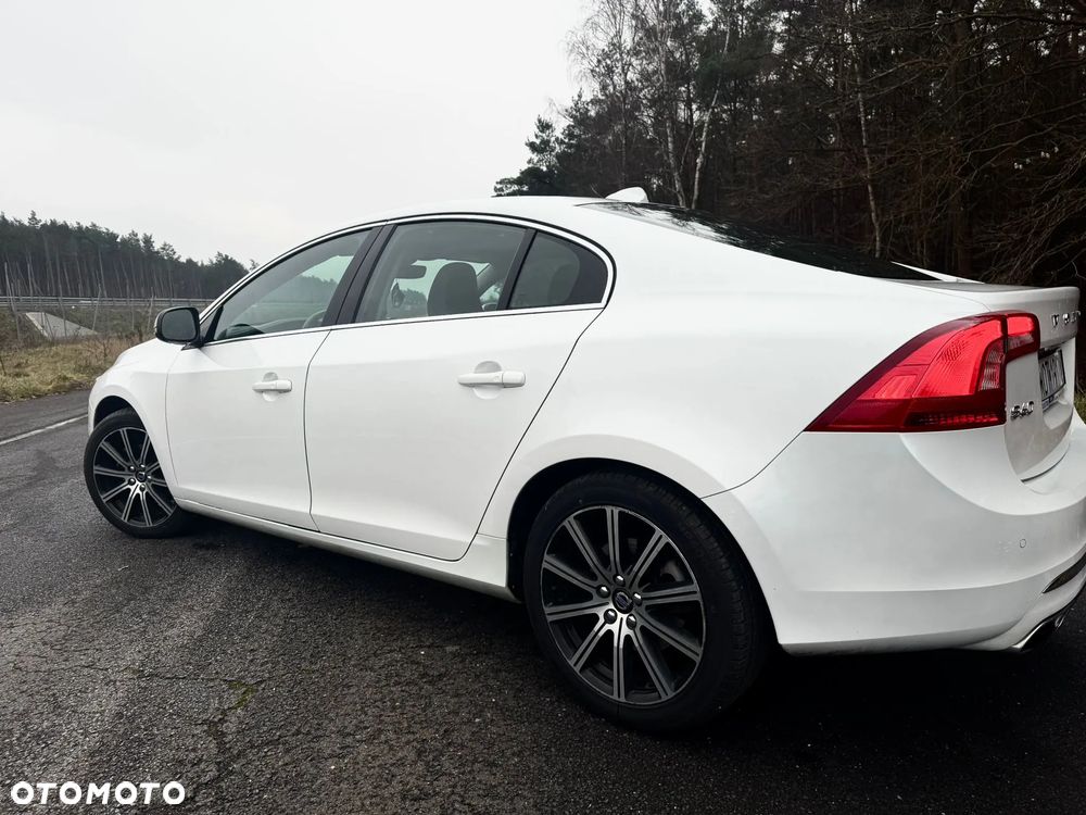 Volvo S60 - 5